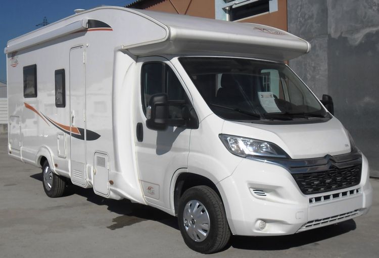 Camping-car PLA Mister 390